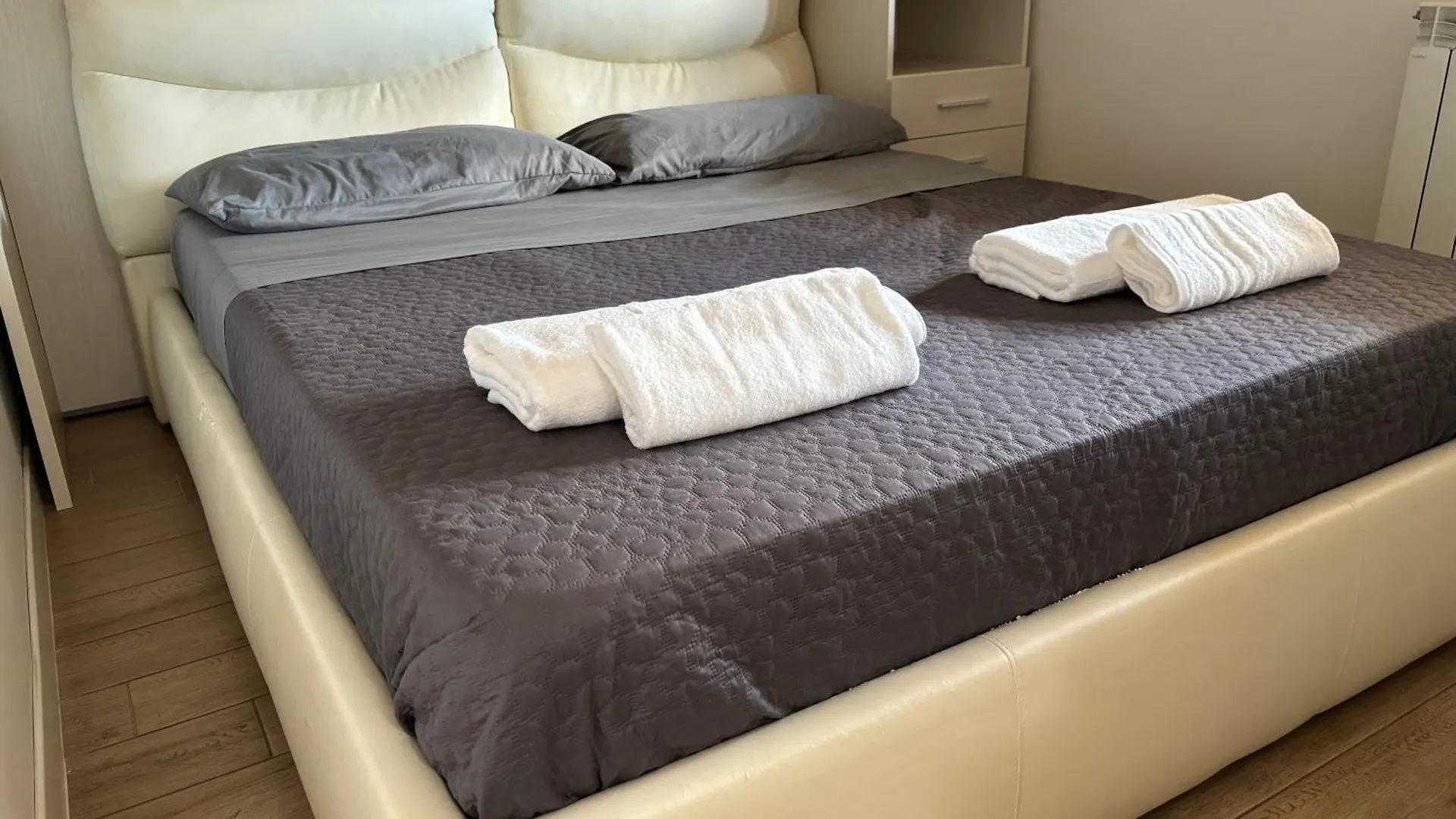 Apartment Roma Relax 4 Con Wifi-Ac-Netflix